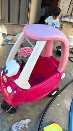Toy car