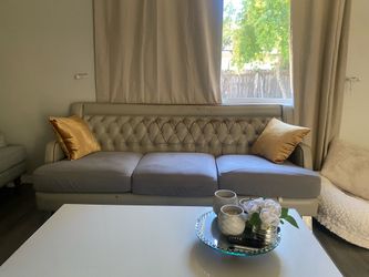 Couch and love seat set