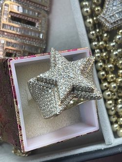 Gold Diamond Ring