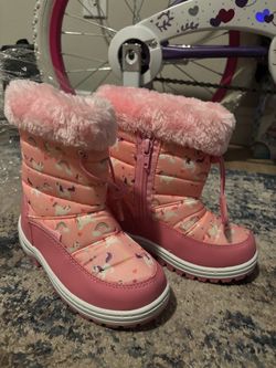 Snow Boots