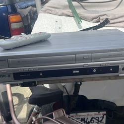 Sylvania vhs player with remote