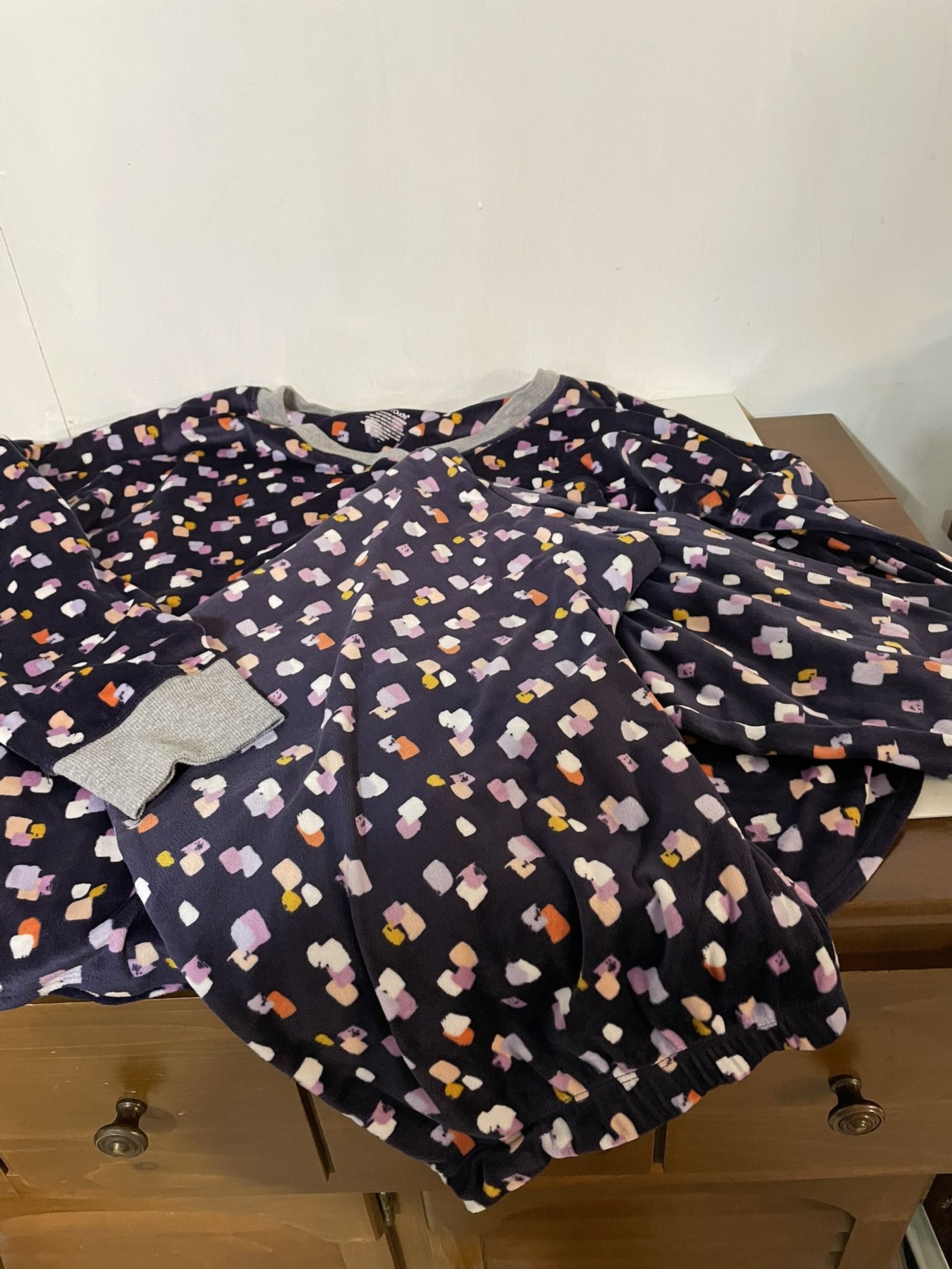 Cuddle Duds Pjs For Women Size In Pics