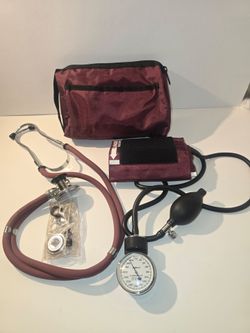 Match Mates Manual Blood Pressure Cuff Sphygmomanometer w/ Stethoscope & Case