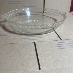 Pyrex Pie Dish, 229 9 1/2 Inch Trademark Made In Usa Ovenware