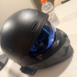 Harley Davidson helmet W/ Headset