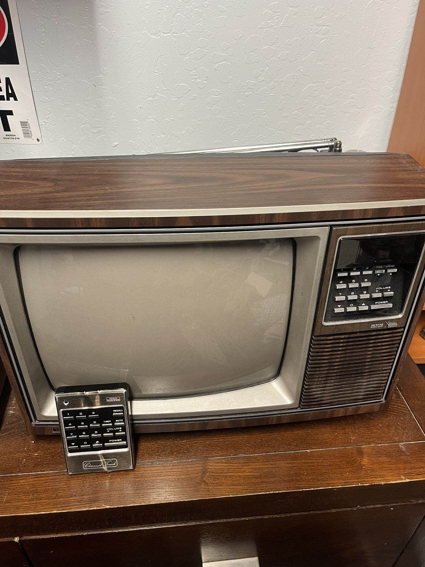 Sears Solid State Television