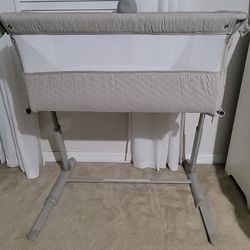 Baby Sleeper, Bedside