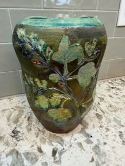 Fantastic signed RAKU vase