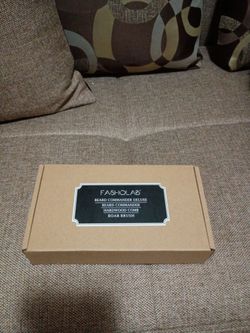 Beard grooming set