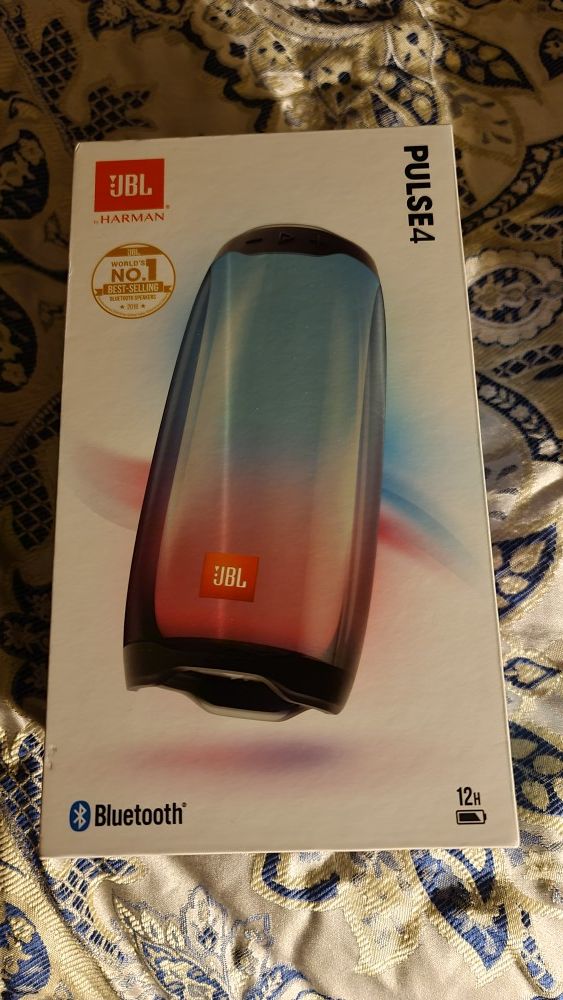 JBL PULSE 4 BRAND NEW