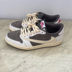 Jordan 1 Low side OG x Travis Scott Reverse Mocha DM7866-162 Size 8.5M