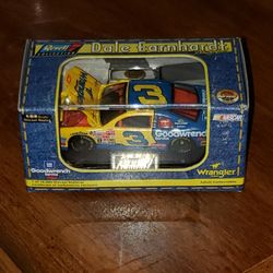 Dale Earnhardt 1999 Revell 1/64 Scale Diecast Wrangler Car