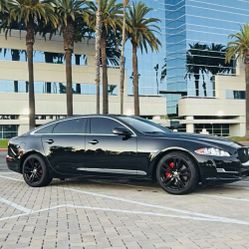Jaguar XJL 