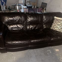 $50 BLACK LEATHER COUCH NEED GONE