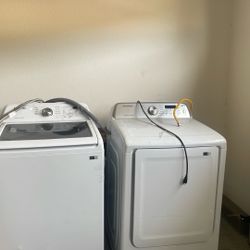 Washing Machine And Dryer 630