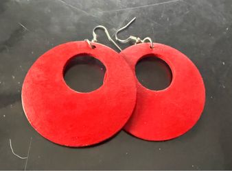 Earrings.