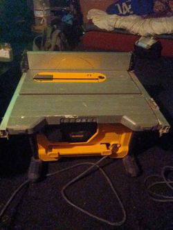 DeWalt 15 amp corded job site table saw