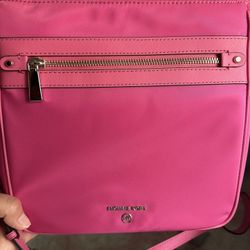 New Michael kors Crossbody 