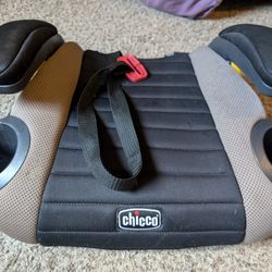 Chicco GoFit Backless Booster Seat 