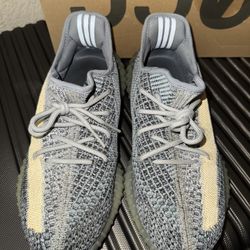 Yeezy Ash Blue Size 9 (USED) Authentic $70 OBO