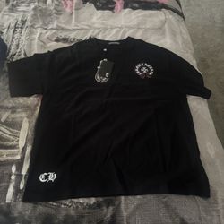 Chrome, Heart T-Shirt, Size Medium