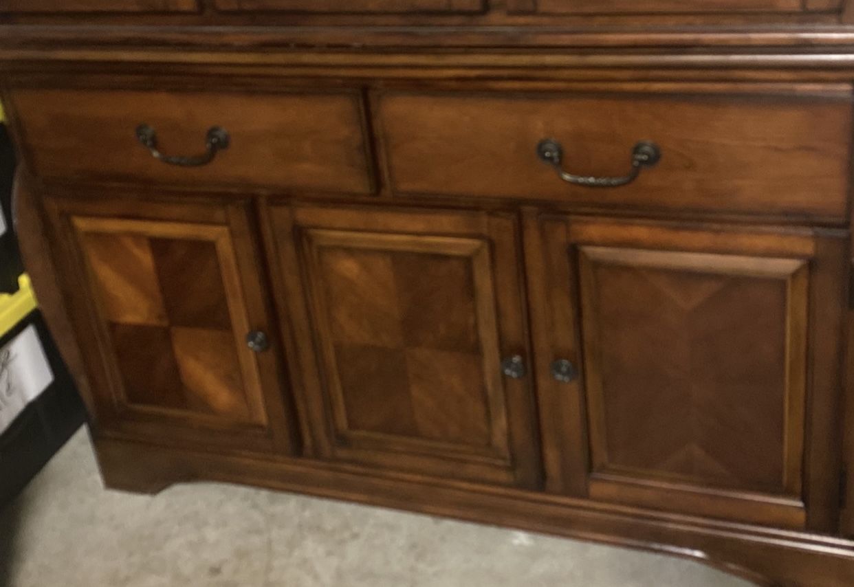 Buffet Table for Sale in Ripon, CA OfferUp