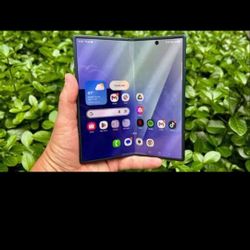 Z Fold 7 With 90.00 Case 