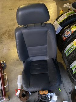 R32 Nissan skyline seat