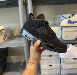 Jordan 4 Black Cat