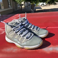 Jordan 11 Cool Grey 2010