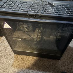Gaming Pc / Keyboard And Monitor 