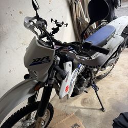 2019 Suzuki DRZ400