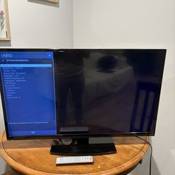 TV With Stand Mount And Universal Remote