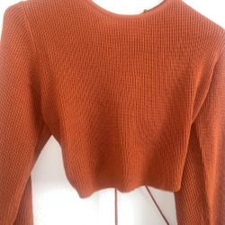 Long Sleeve Cropped Top 