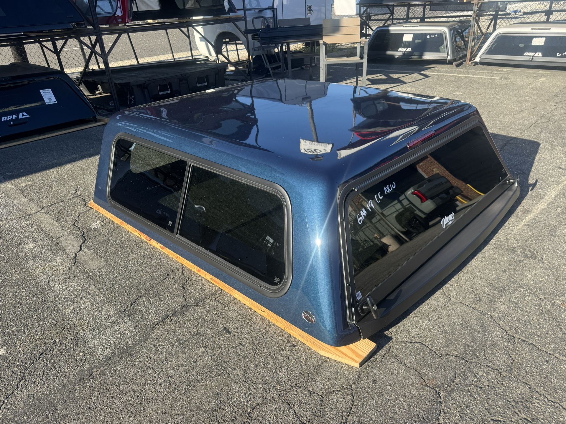 Sierra Camper Shell 2019-26