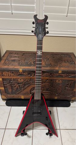 Rare Schecter GWAR Balsac The Jaws 'O Death Signature V Replica Guitar