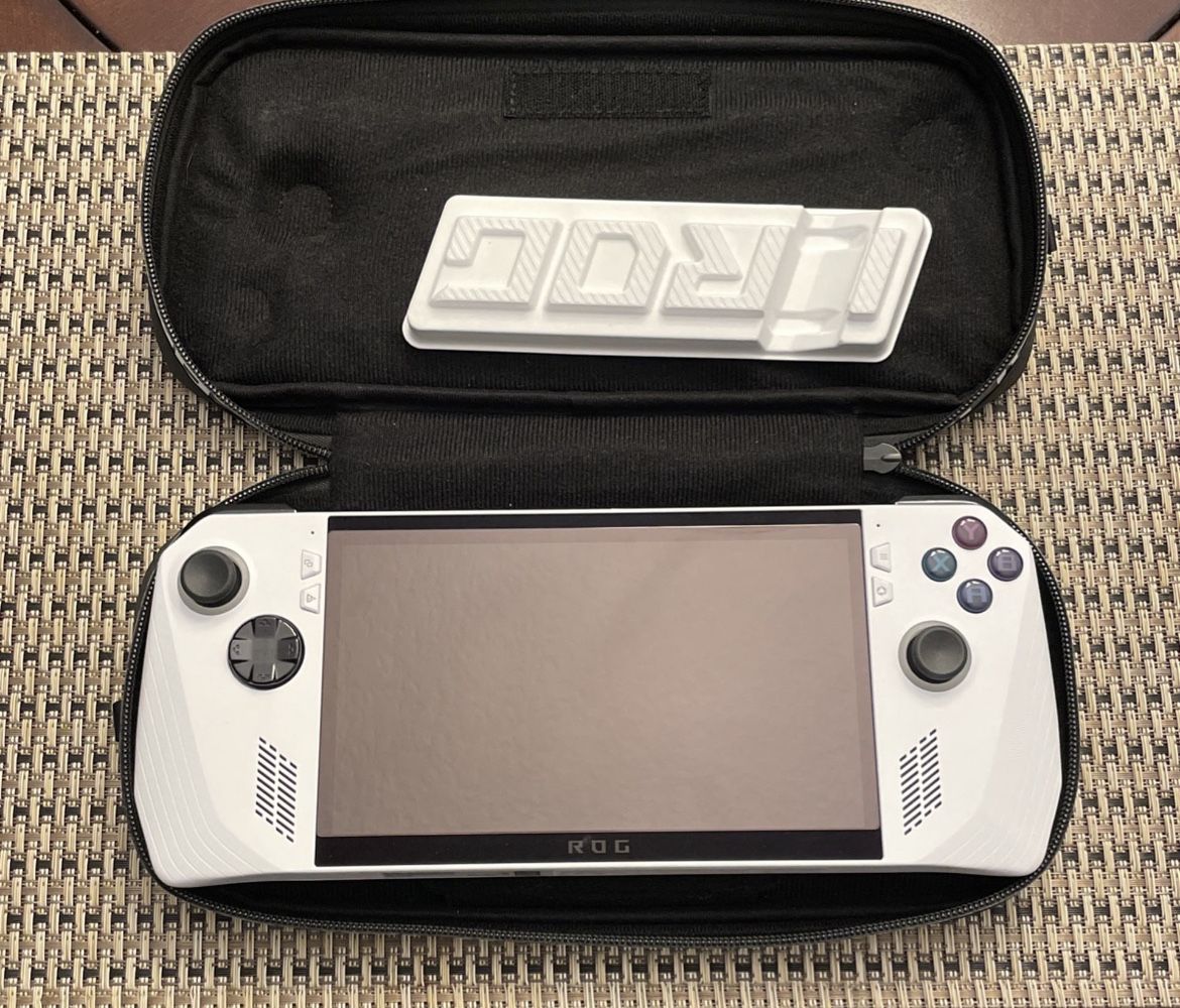 Asus Rog Ally Gaming Device/computer