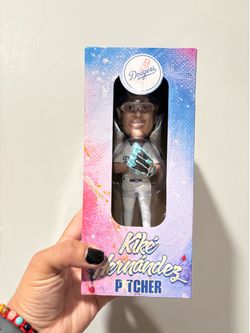 Like Bobblehead 2026