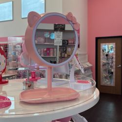 Hello Kitty LED Mirror