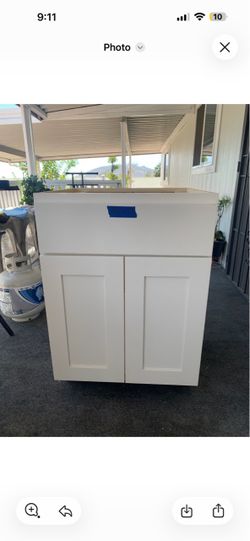 Kitchen cabinets