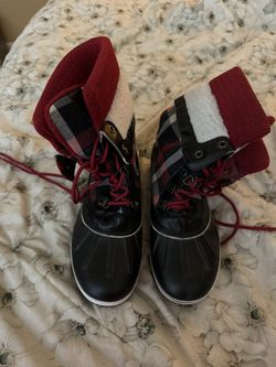 Winter Boots - Size 8