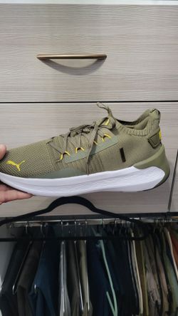 Mens Puma shoe