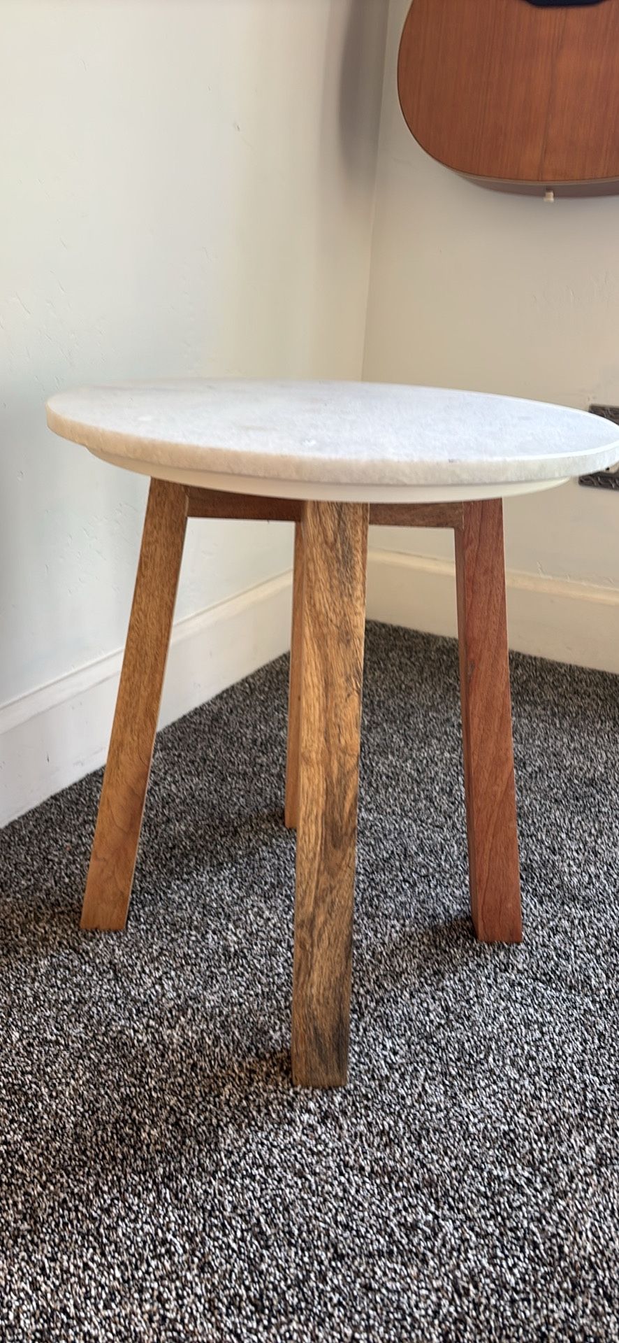 Side / End Table 
