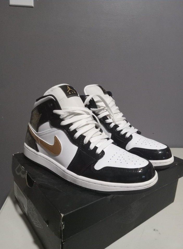 Jordan 1 Se With Box