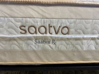 LIKE NEW! Queen Saatva Rx Mattress - Delivery Available 