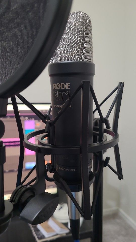 Rode NT1 5th Gen Microphone
