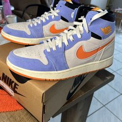 Air Jordan 1 ZM CMFT 2 High / SAIL/ALPHA ORANGE-SIZE 10