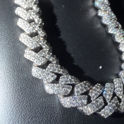 Moissanite Cuban Link Bracelet 