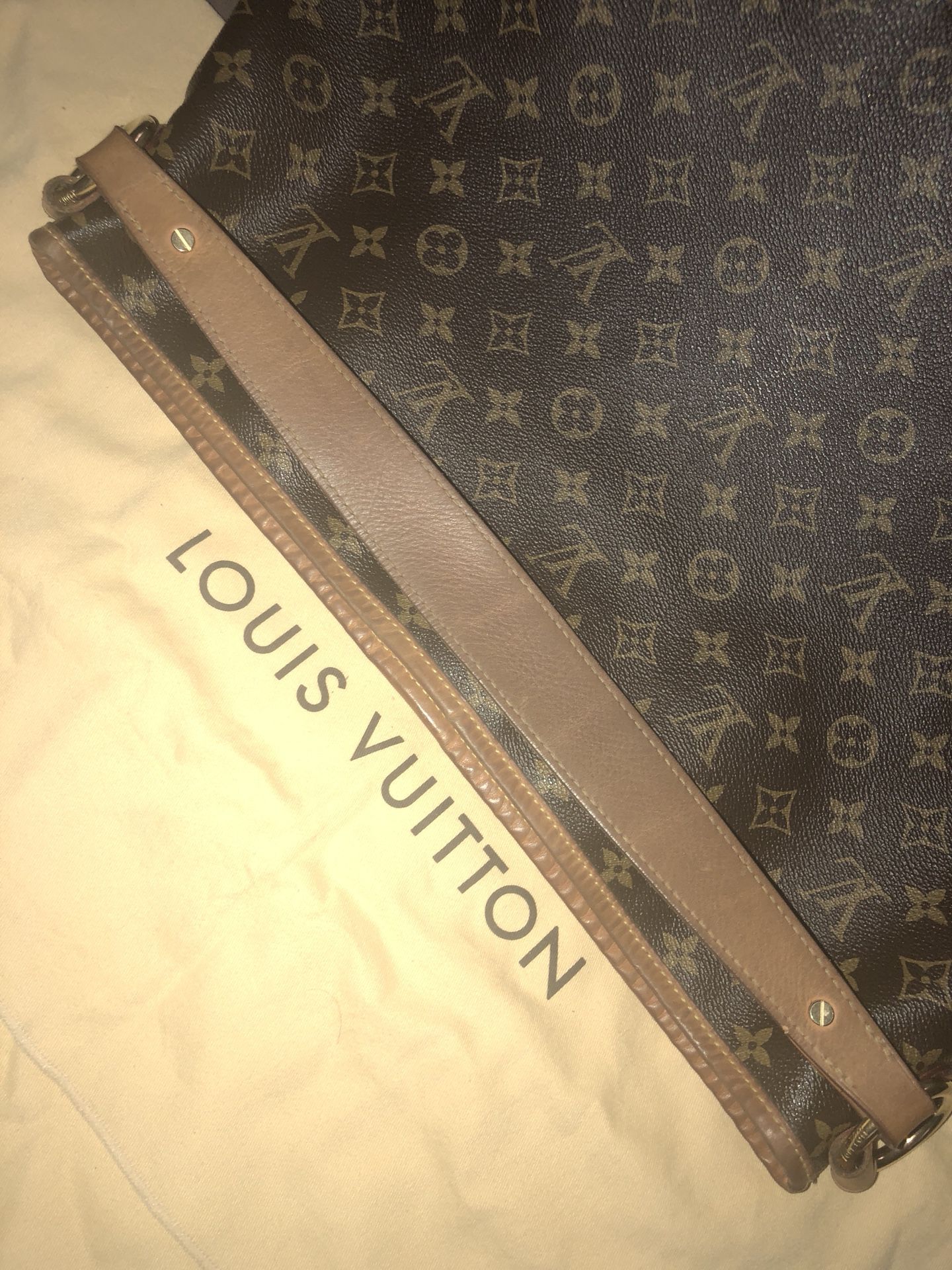 Louis Vuitton Tompkins Square Tote for Sale in Phoenix, AZ - OfferUp