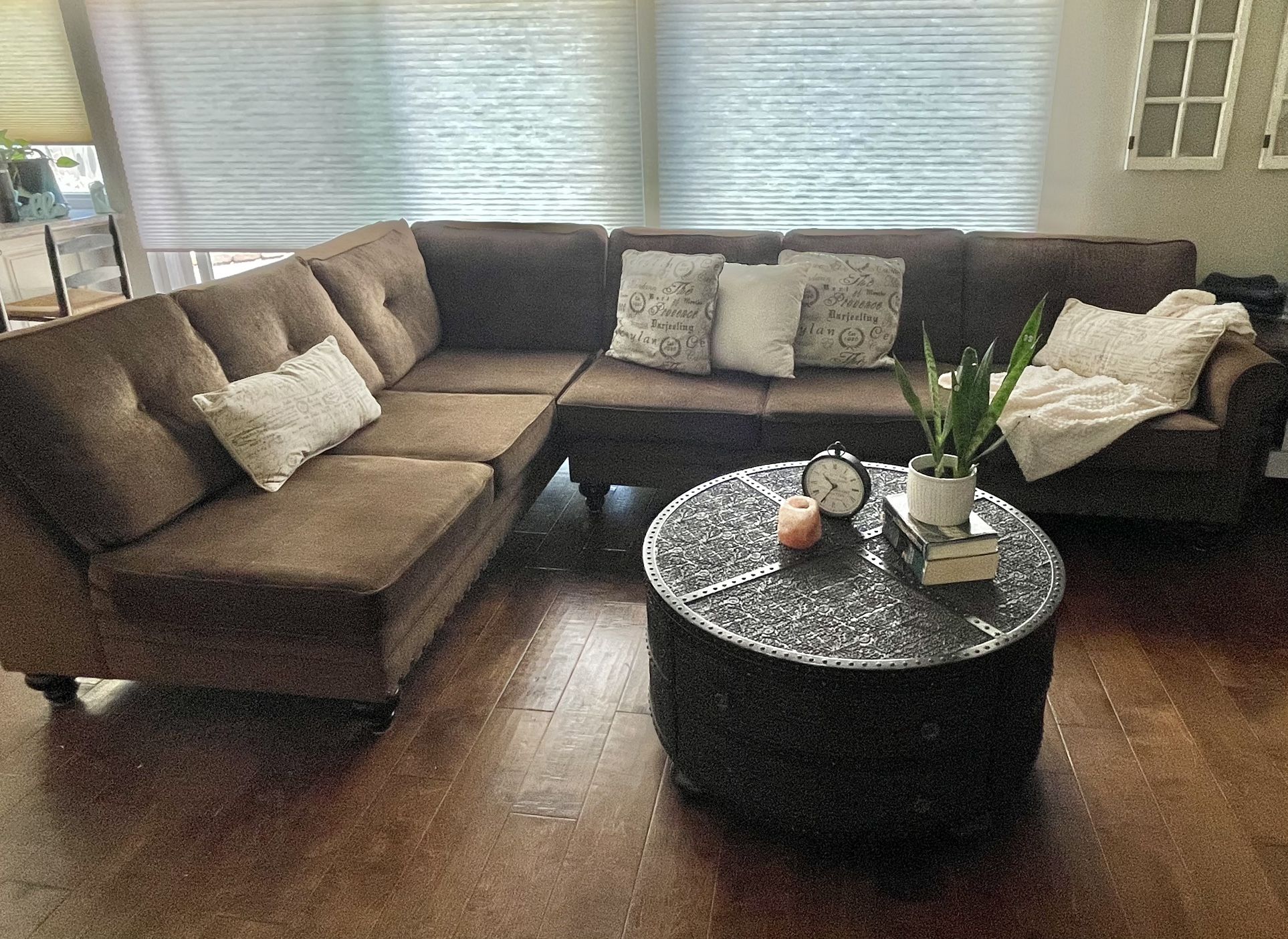 Sectional Couch With Chair